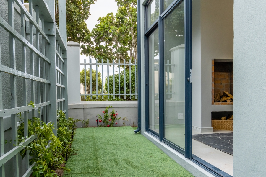 4 Bedroom Property for Sale in Royal Ascot Western Cape